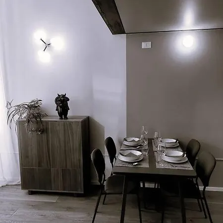 Elegante In Centro Turin